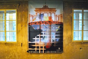 Laboratoire de Déberlinisation, installation by Mansour Ciss © Photo Chiara Cartuccia, 2014 (Source: http://www.contemporaryand.com/)